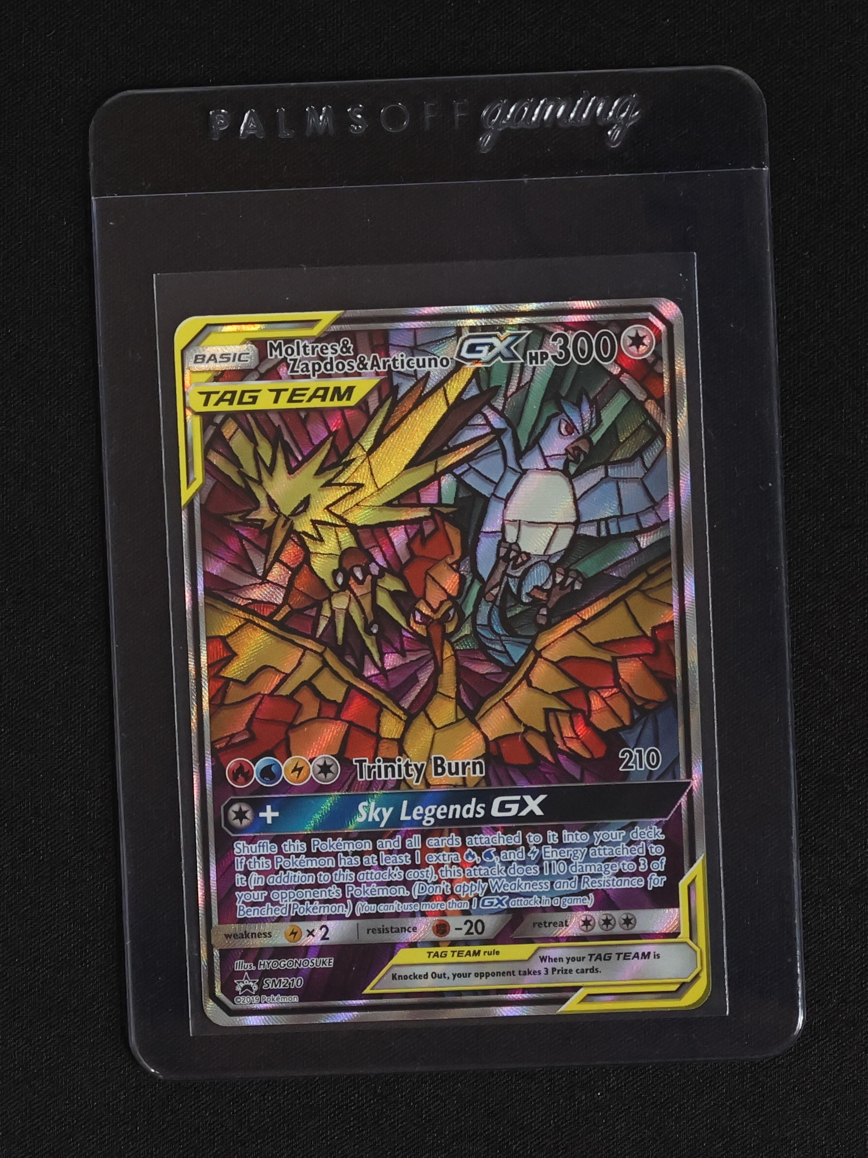 2019 Pokémon TCG SM210 Moltres & Zapdos & Articuno GX TAG TEAM — front