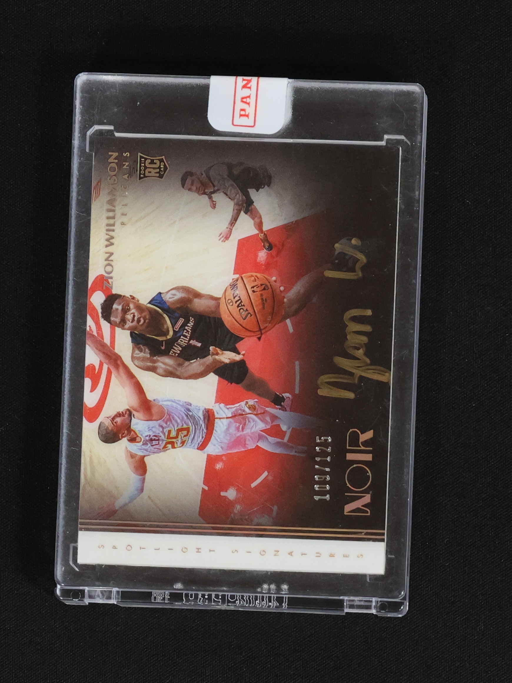 2019-20 Panini Noir Spotlight Horizontal #SSH-ZWL Zion Williamson RC Auto /125 — front