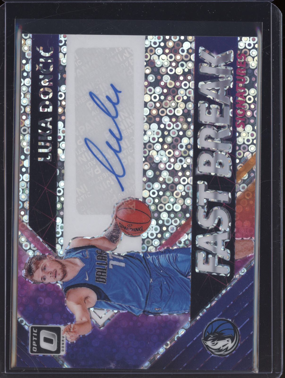 2018 Donruss Optic Fast Break Signatures #FB-LD Luka Doncic — front