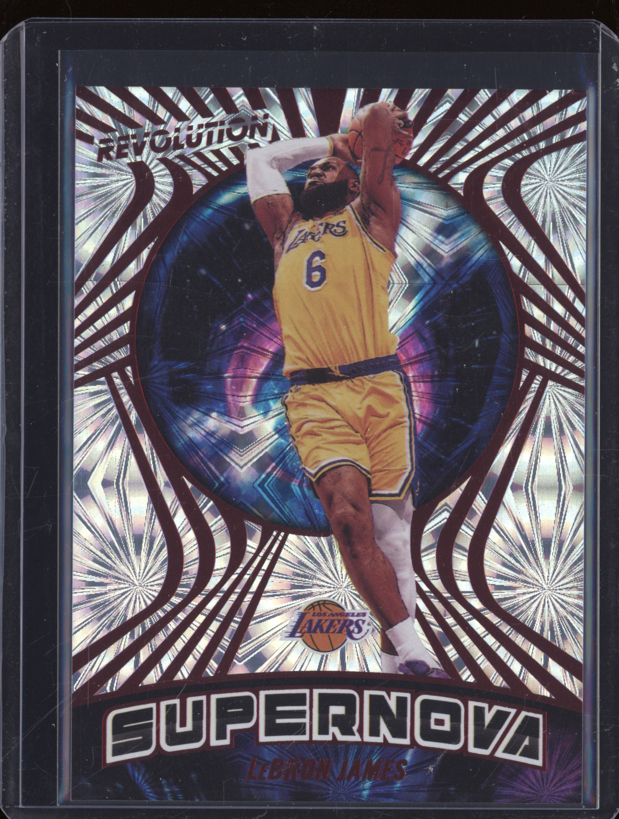 2021-22 Panini Revolution Supernova #5 LeBron James — front