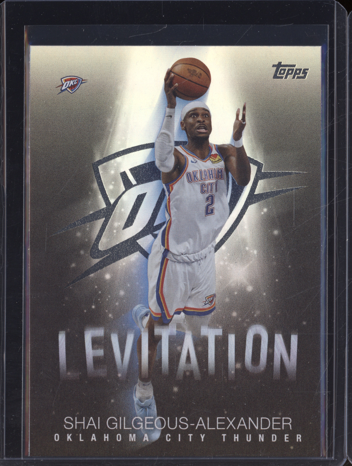 2025-26 Topps Levitation #4 Shai Gilgeous-Alexander — front