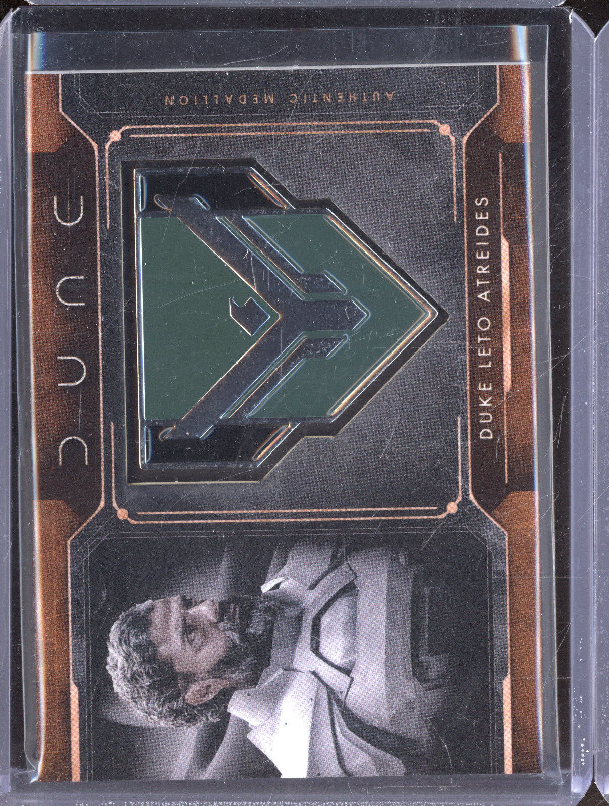 2024 Topps Chrome Dune #MCM-DA Duke Leto Atreides Character Medallion Relics — front