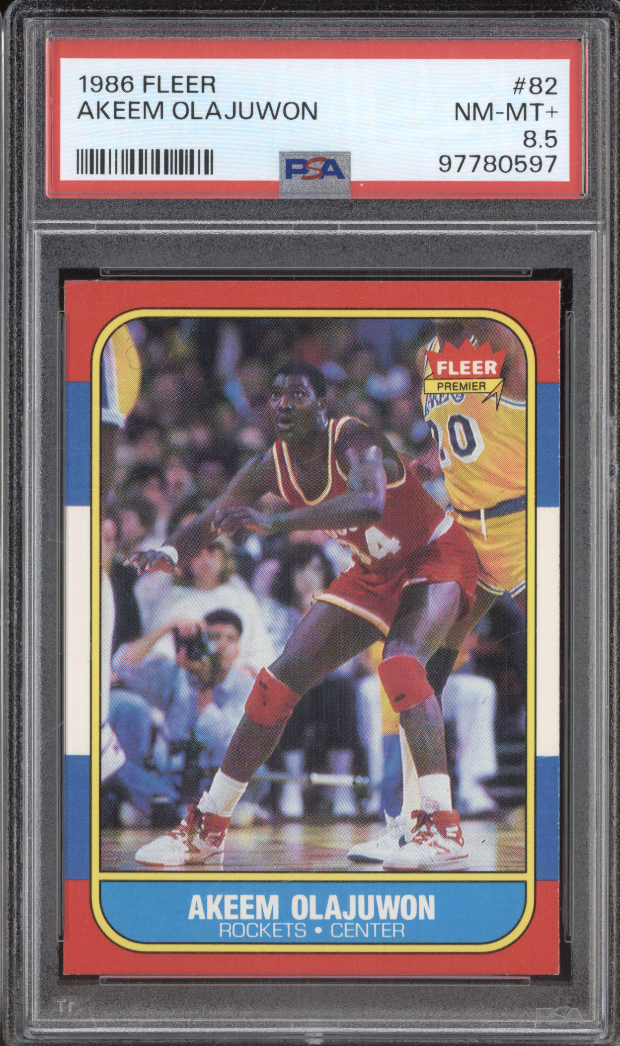1986 Fleer #82 Akeem Olajuwon — front