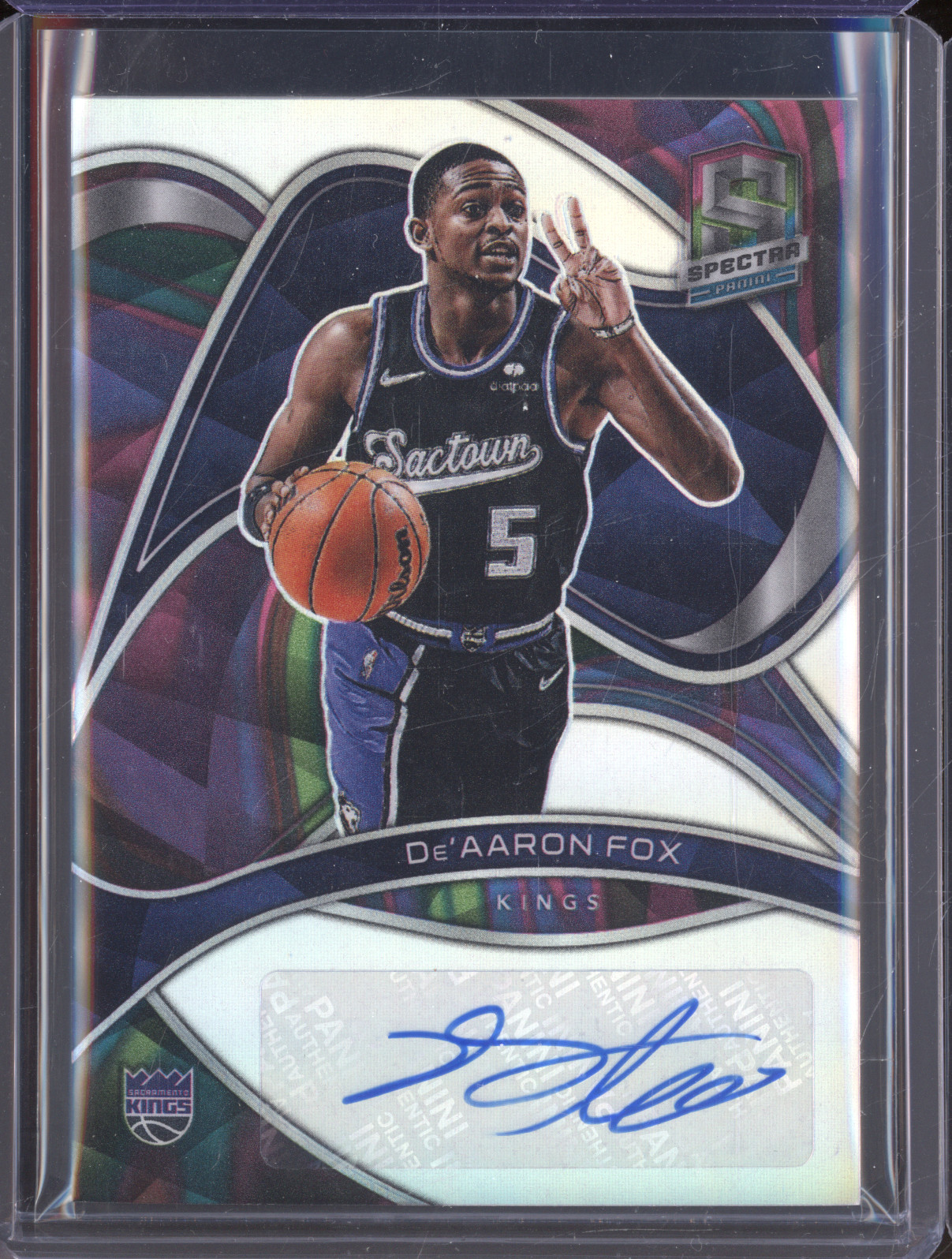 2021-22 Panini Spectra Signatures #S-DAF De'Aaron Fox — front