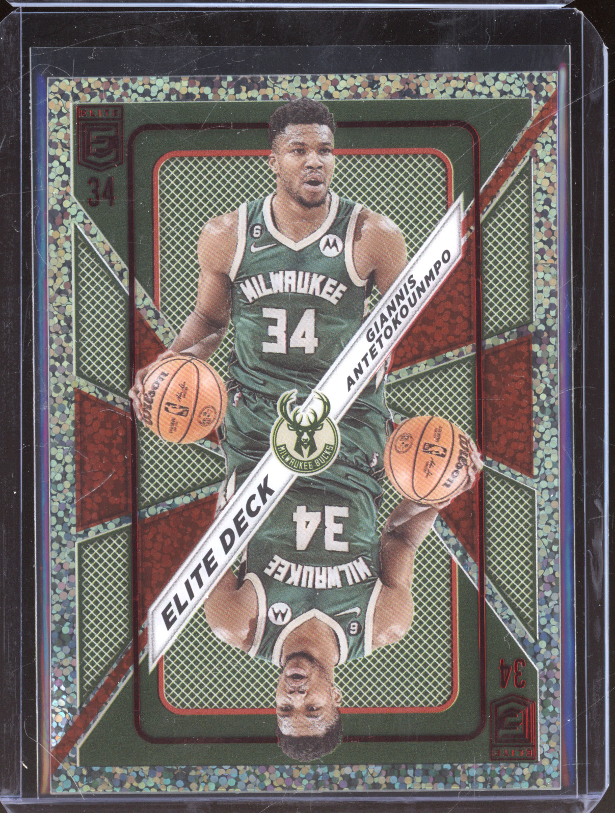 2023-24 Donruss Elite Deck #34 Giannis Antetokounmpo — front