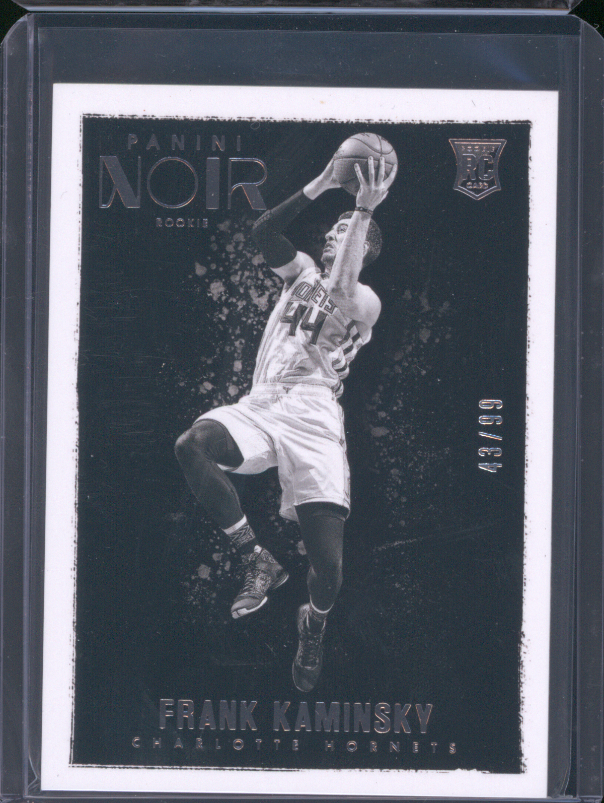 2015-16 Panini Noir #80 Frank Kaminsky — front