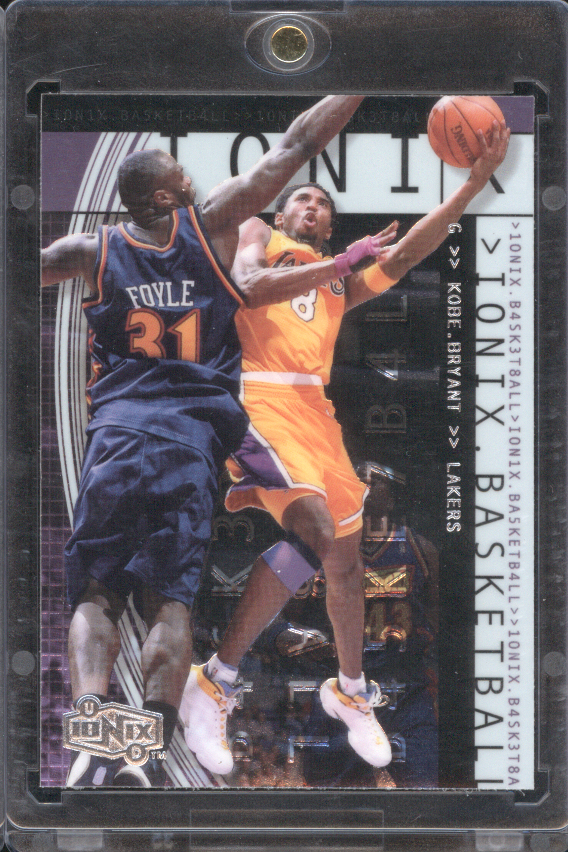 1999-00 Upper Deck Ionix #25 Kobe Bryant — front