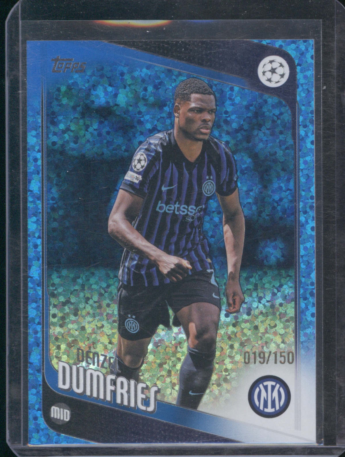 2025 Topps UEFA Club Competitions #145 Denzel Dumfries Blue Raindrops — front