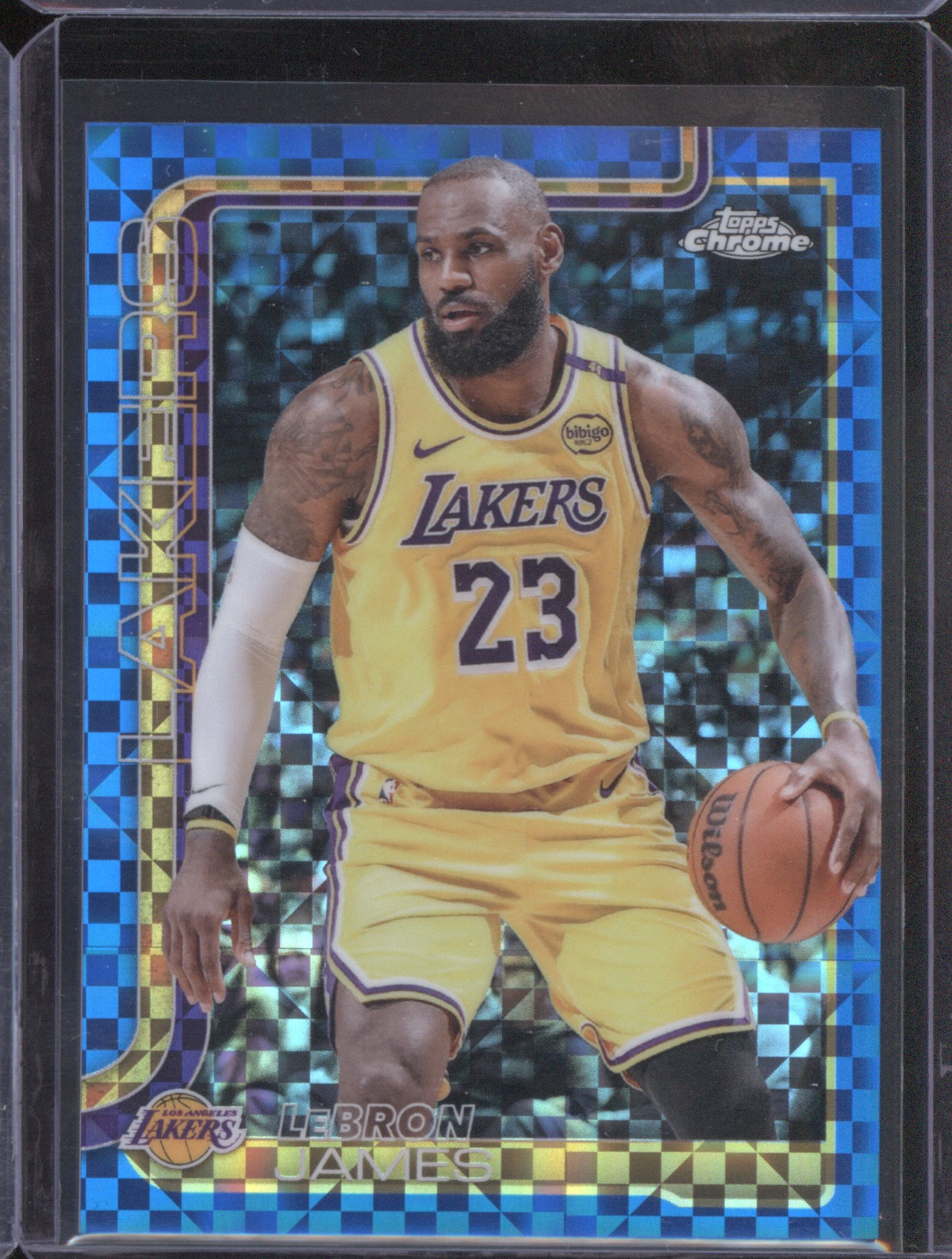 2025-26 Topps Chrome #127 LeBron James — front