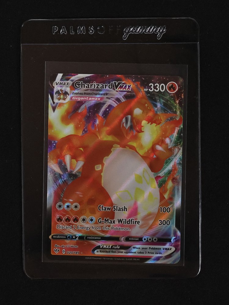 2020 Pokémon Sword & Shield Darkness Ablaze #020 Charizard VMAX — front