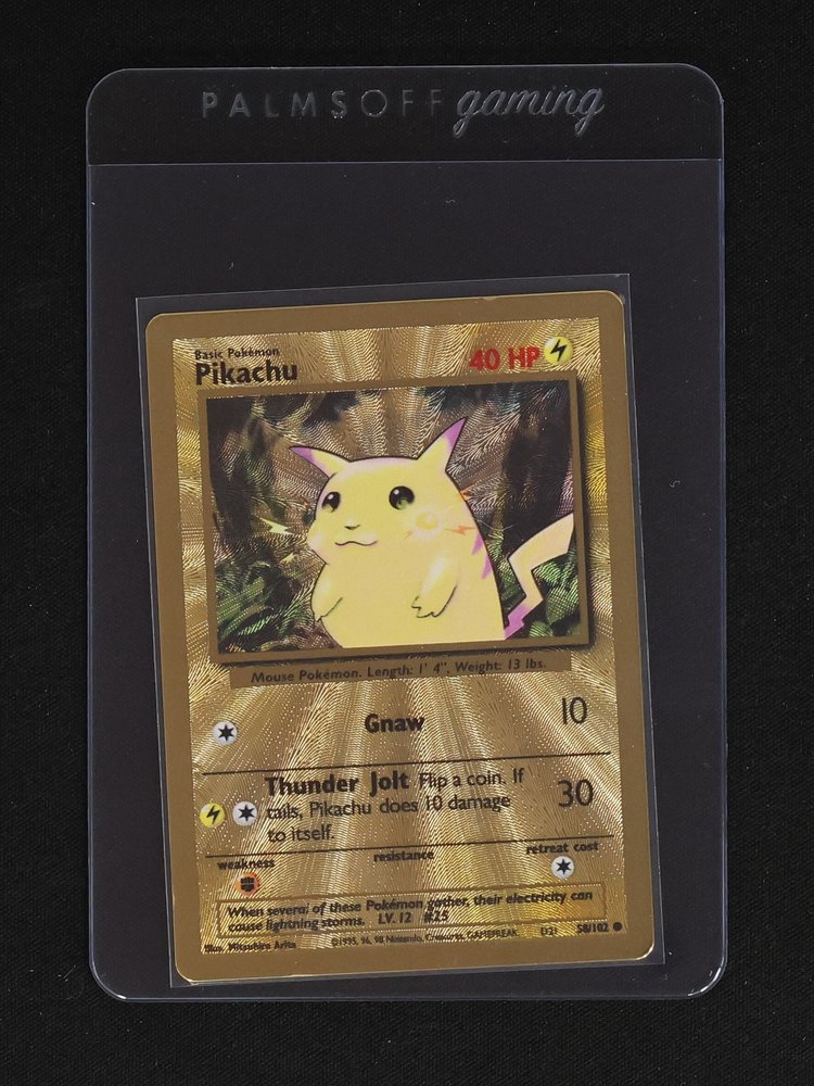 1995 Pokémon #58 Pikachu — front