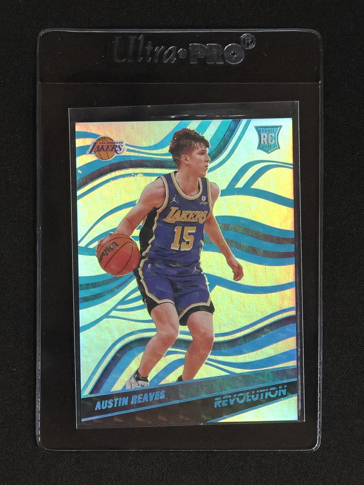 2021-22 Panini Revolution #132 Austin Reaves — front
