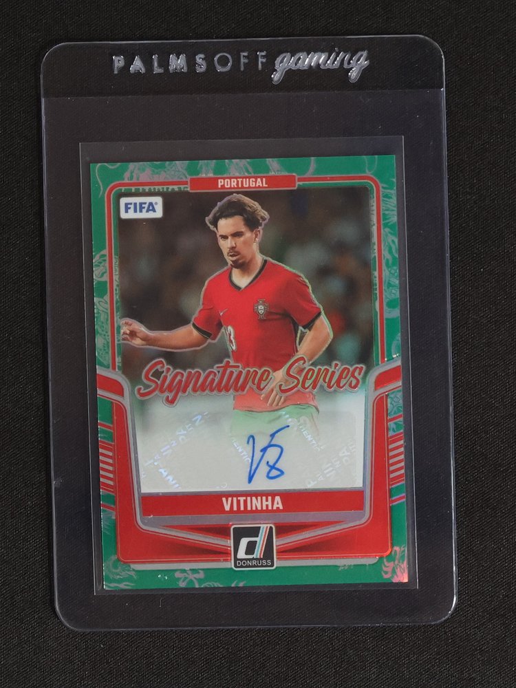 2024-25 Panini Donruss FIFA Signature Series #SS-V Vitinha — front