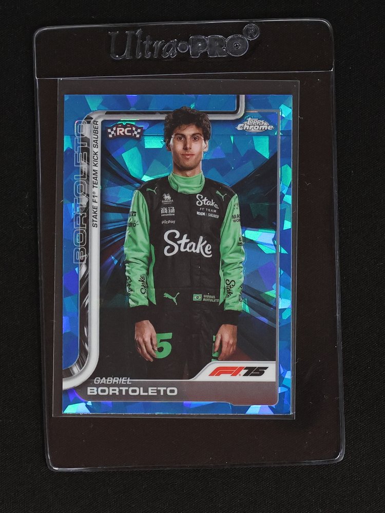 2025 Topps Chrome Sapphire Formula 1 #20 Gabriel Bortoleto Rookie Portrait — front