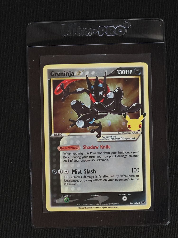 2021 Pokémon SWSH144 Greninja Star — front