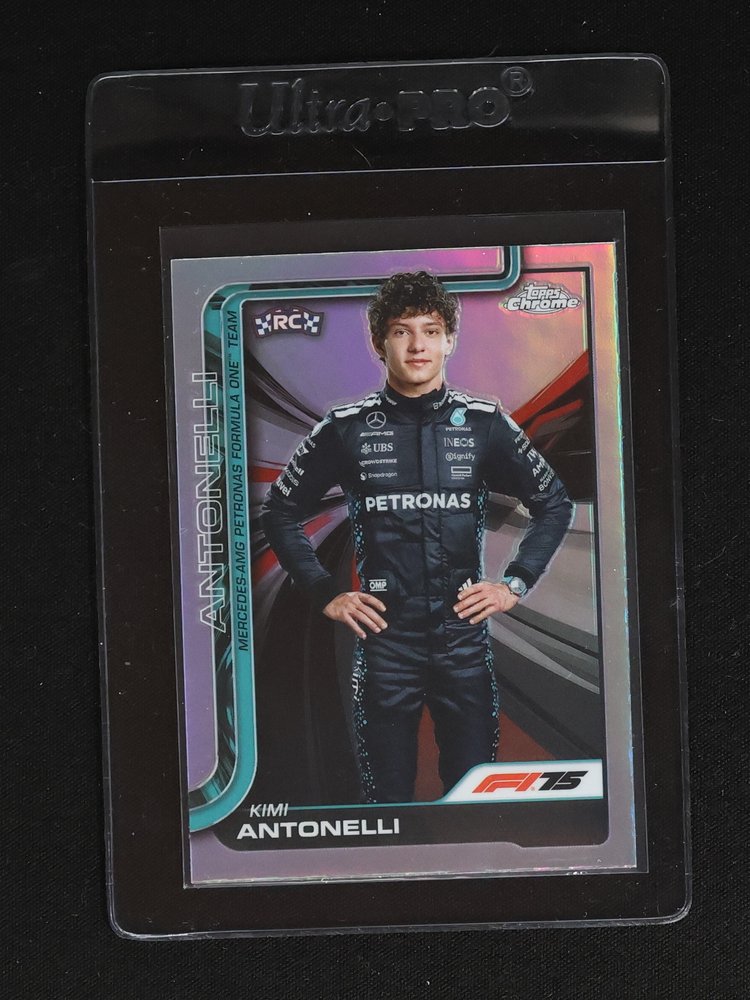 2025 Topps Chrome Formula 1 #8 Kimi Antonelli — front