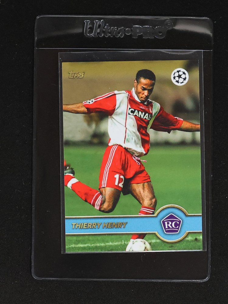 1997-98 Panini Superfoot #137 Thierry Henry — front