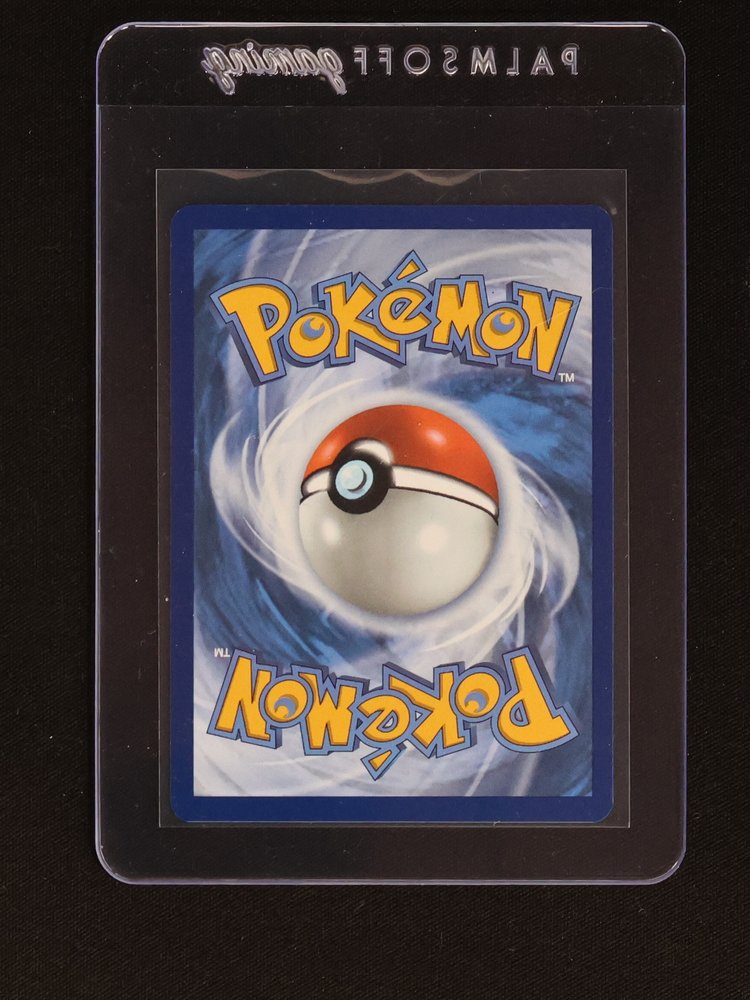 1999 Pokémon Fossil #4 Kabutops — front
