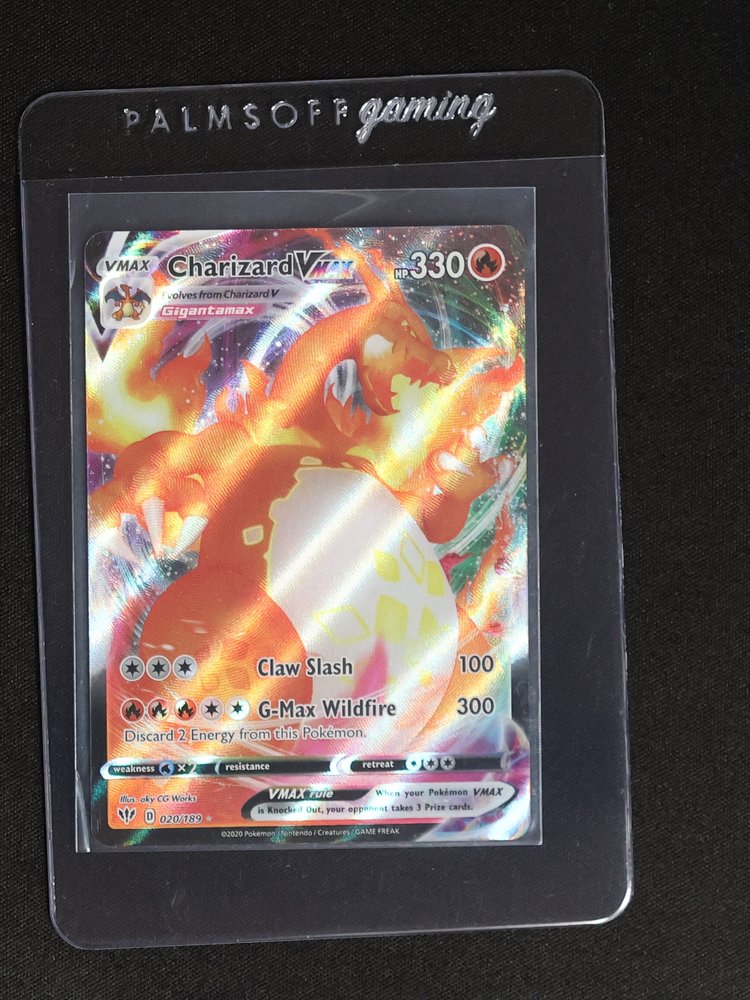 2020 Pokémon Sword & Shield Darkness Ablaze #020 Charizard VMAX — front