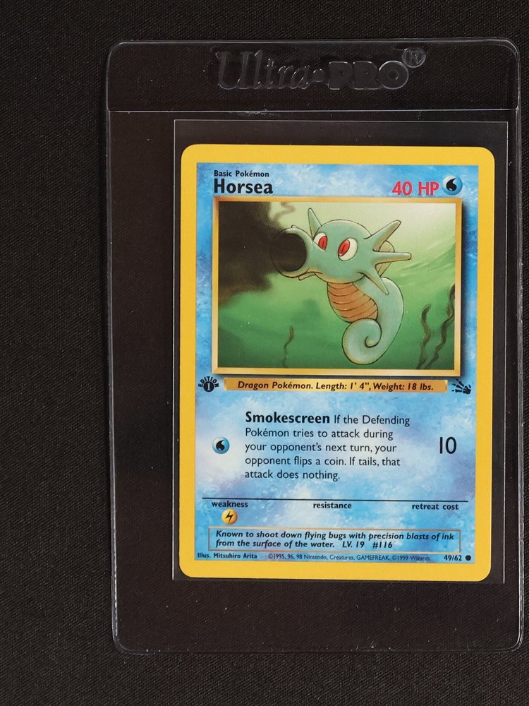 1999 Pokemon Fossil #49 Horsea — front