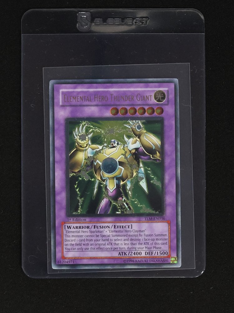 2005 The Lost Millennium #TLM-EN036 Elemental Hero Thunder Giant — front