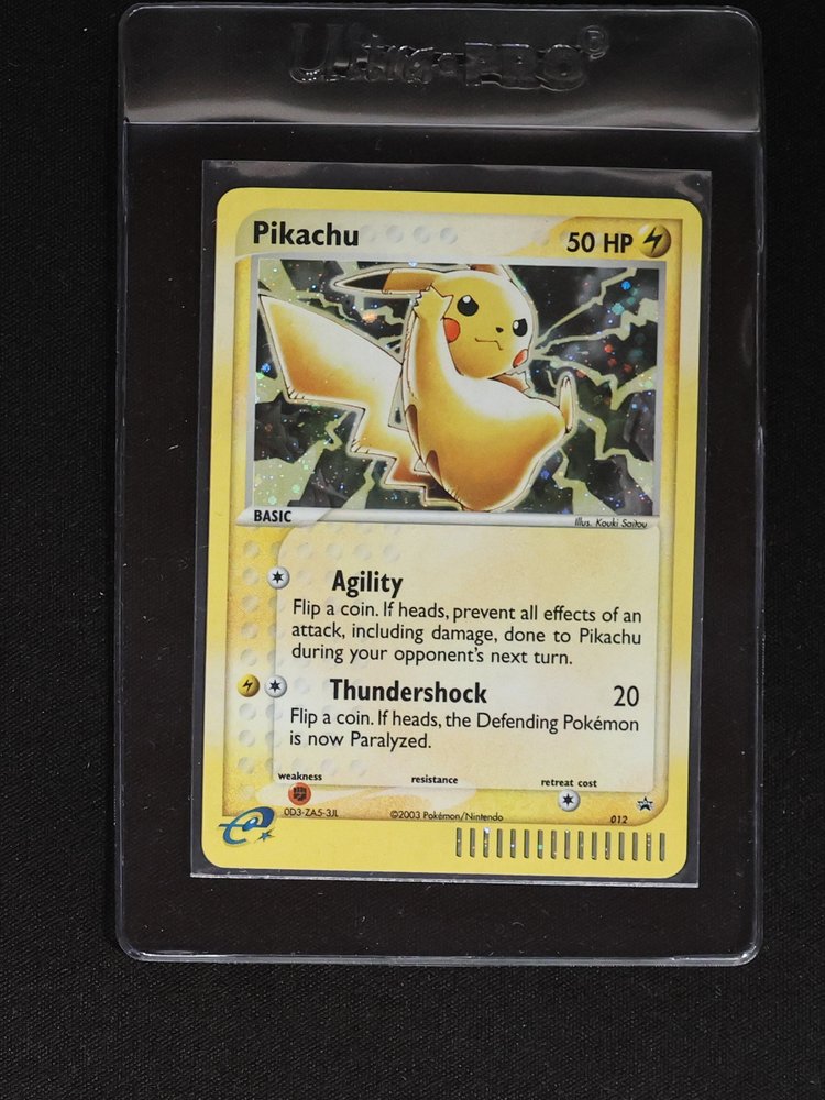 2003 Nintendo Pikachu #012 Black Star Promo — front
