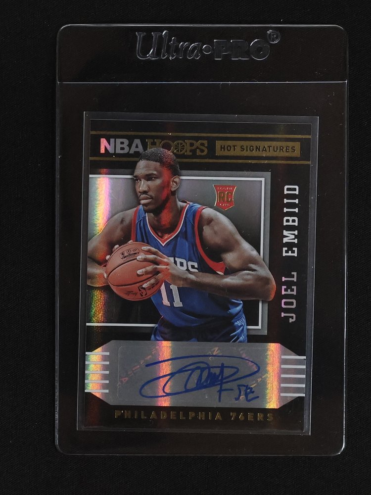 2014-15 Panini NBA Hoops Hot Signatures #68 Joel Embiid — front