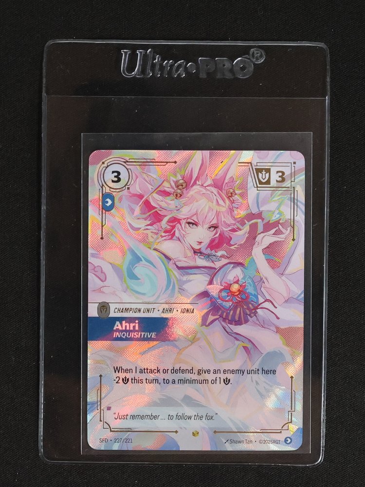2025 Riftbound Spiritforged #227 Ahri Inquisitive — front