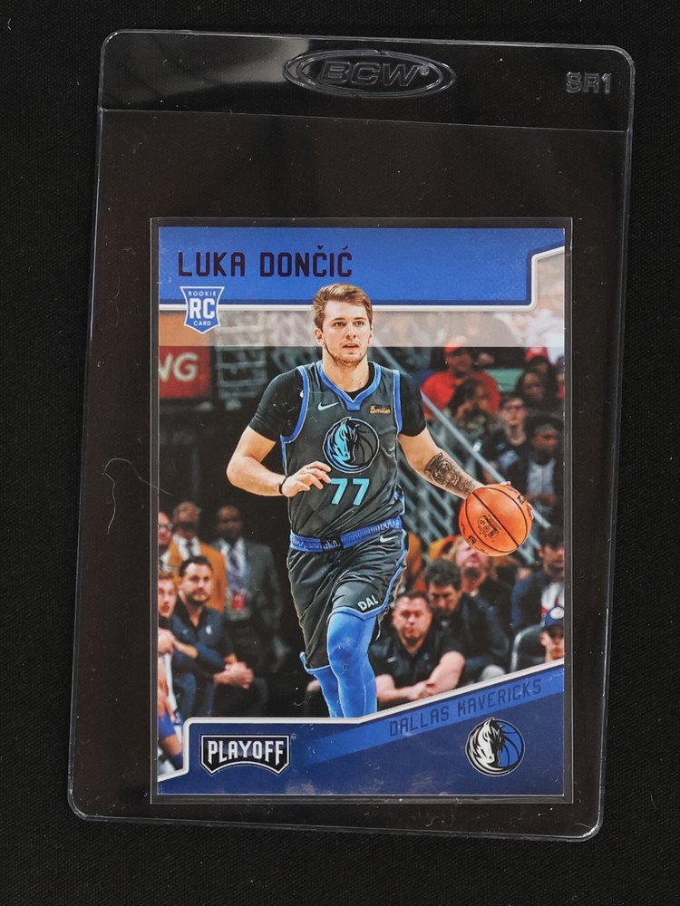 2018-19 Panini Chronicles Playoff #183 Luka Dončić — front