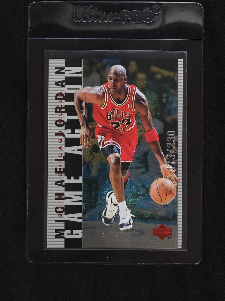 1998 Upper Deck Game Action #G10 Michael Jordan — front