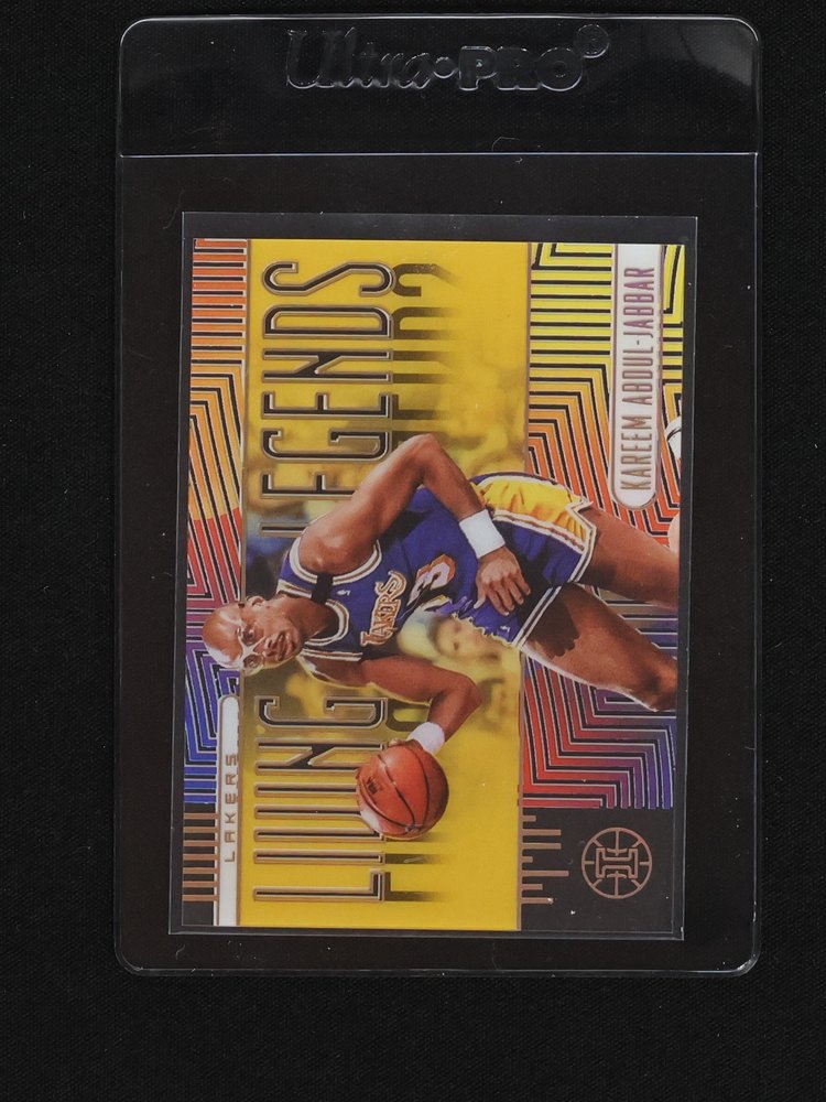 2019-20 Panini Illusions #15 Kareem Abdul-Jabbar Living Legends — front