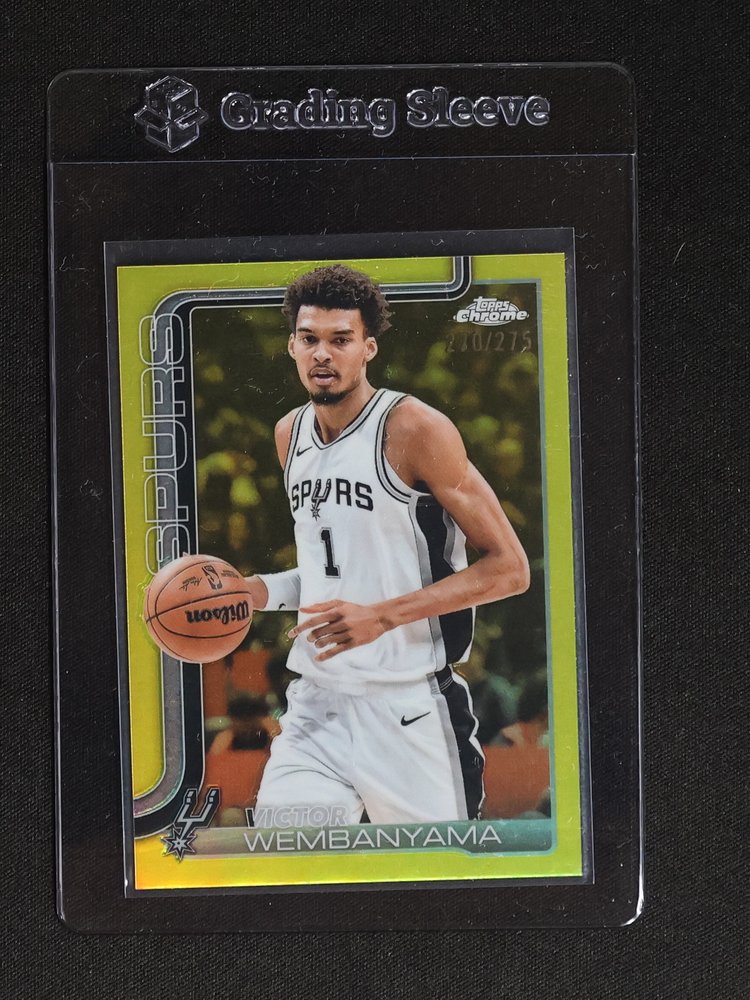 2025-26 Topps Chrome #221 Victor Wembanyama — front