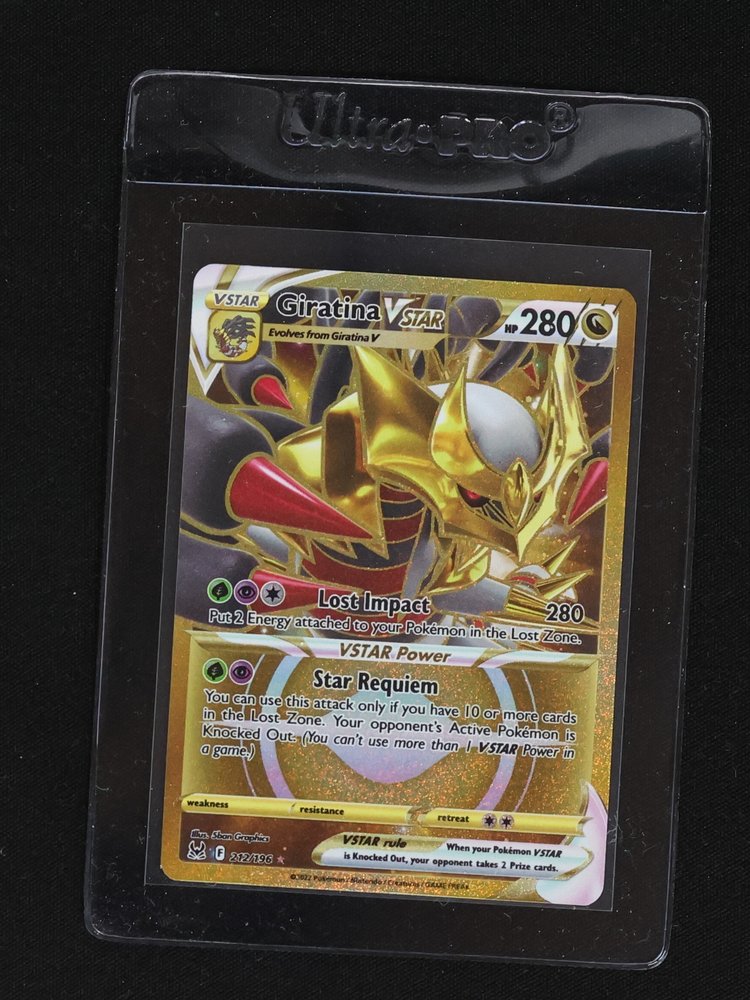 2022 Pokémon Lost Origin #212 Giratina VSTAR — front