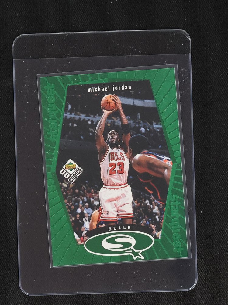 1998-99 Upper Deck UD Choice Starquest #SQ30 Michael Jordan — front