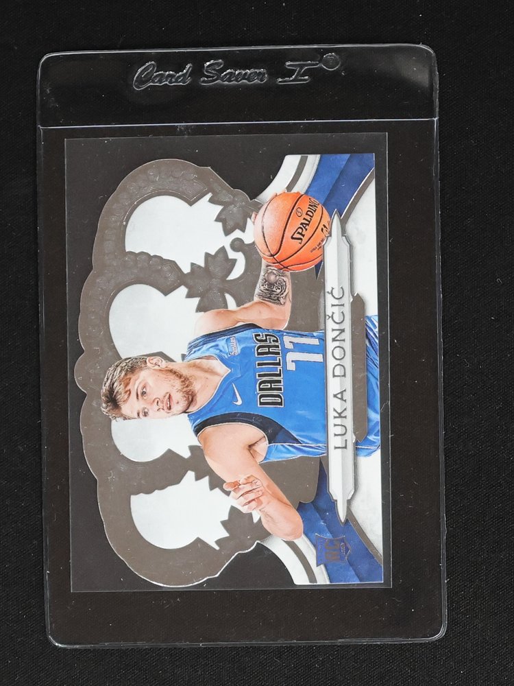 2018-19 Panini Crown Royale #63 Luka Dončić Rookie RC — front