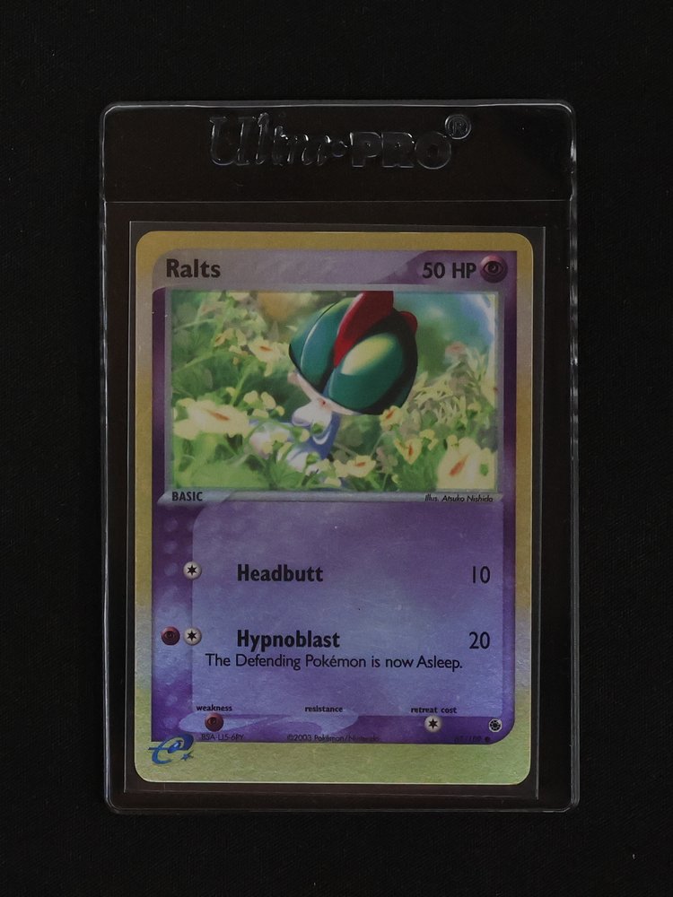 2003 Nintendo Pokemon EX Ruby & Sapphire #67 Ralts — front