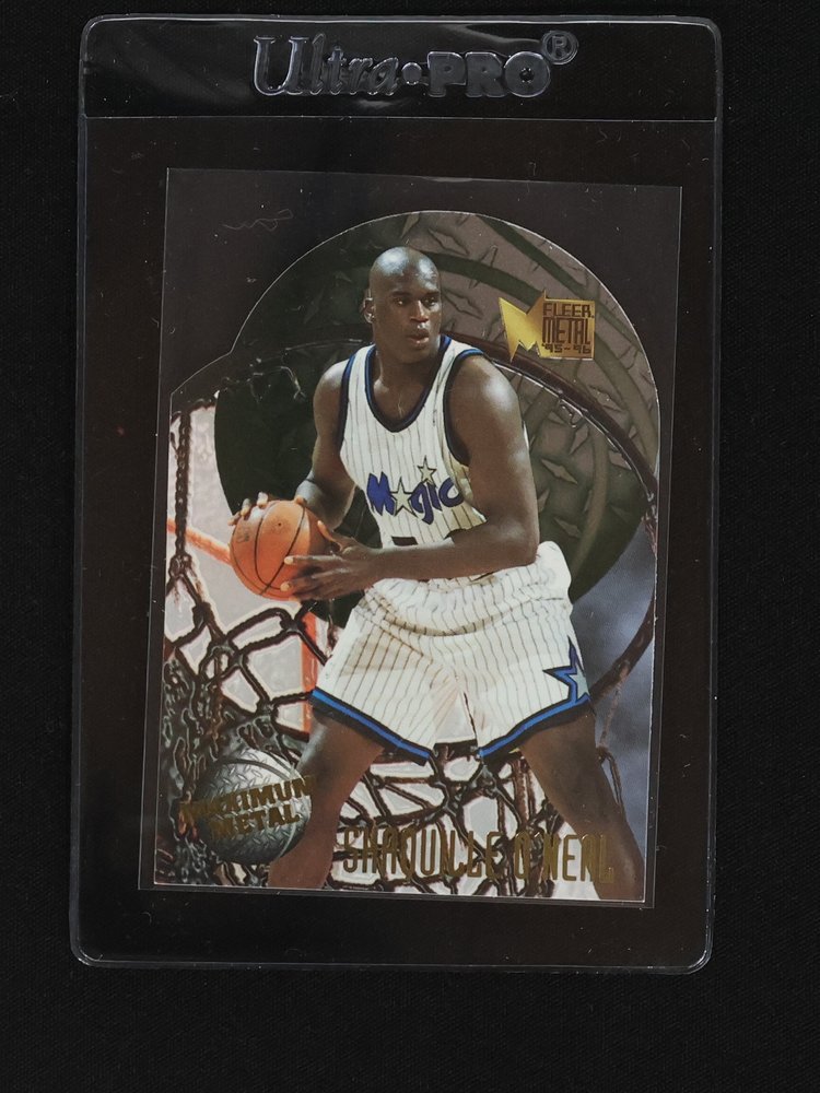 1995-96 Fleer Metal Maximum Metal Die-Cut #8 Shaquille O'Neal — front