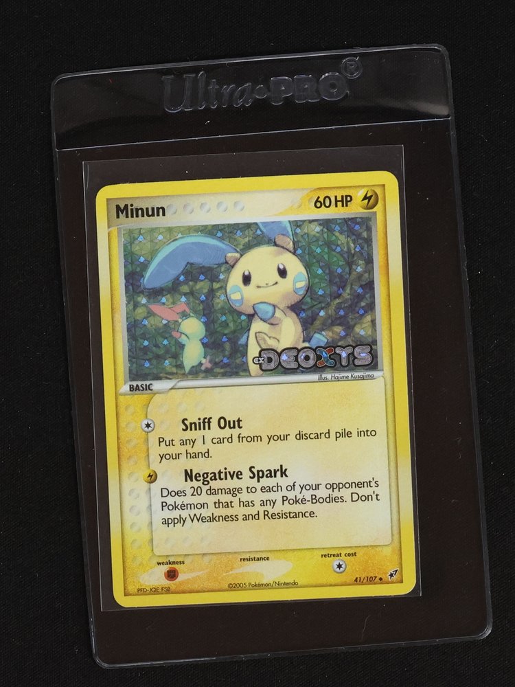 2005 Pokémon EX Deoxys #41 Minun — front