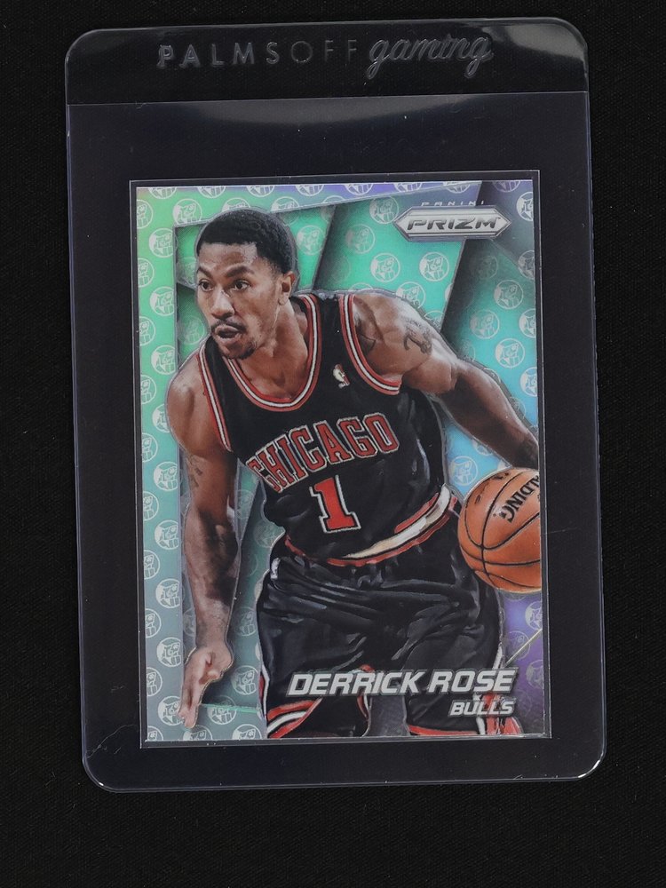 2014-15 Panini Prizm #19 Derrick Rose — front