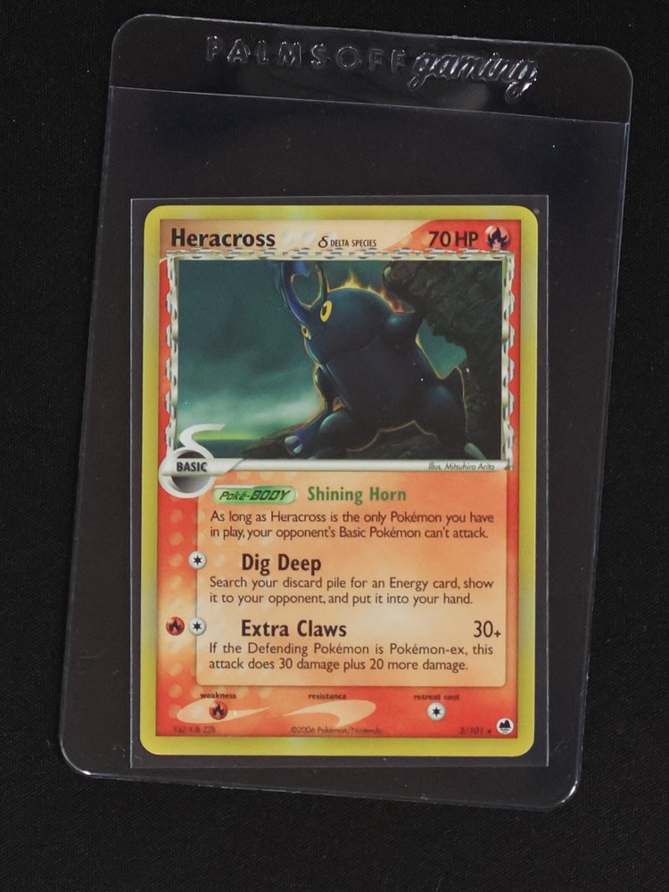 2006 Pokémon EX Dragon Frontiers #3 Heracross — front