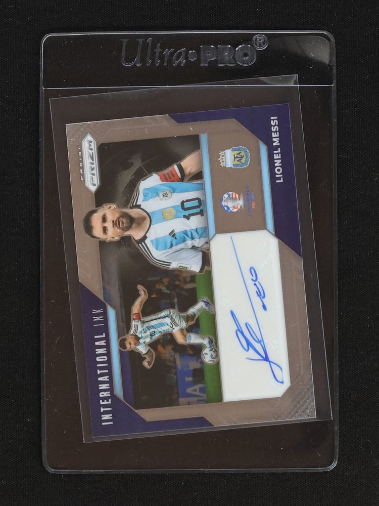 2024 Panini Prizm Copa America #International Ink Lionel Messi — front