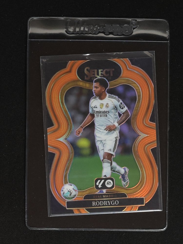 2025-26 Panini Select La Liga #118 Rodrygo — front