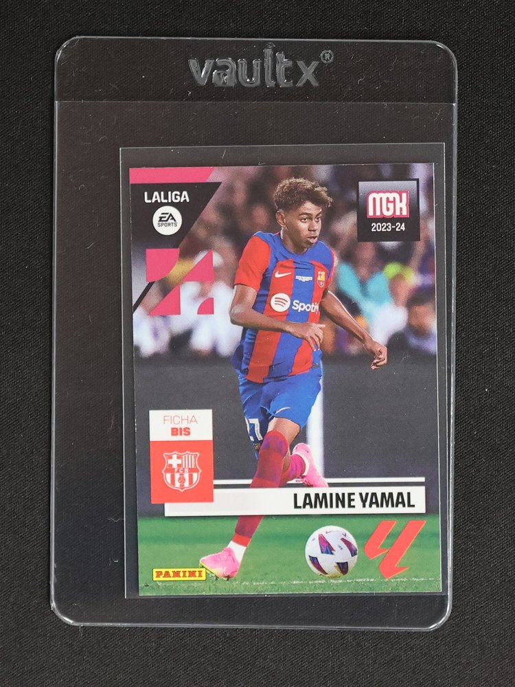 2023-24 Panini Megacracks #108 BIS Lamine Yamal — front