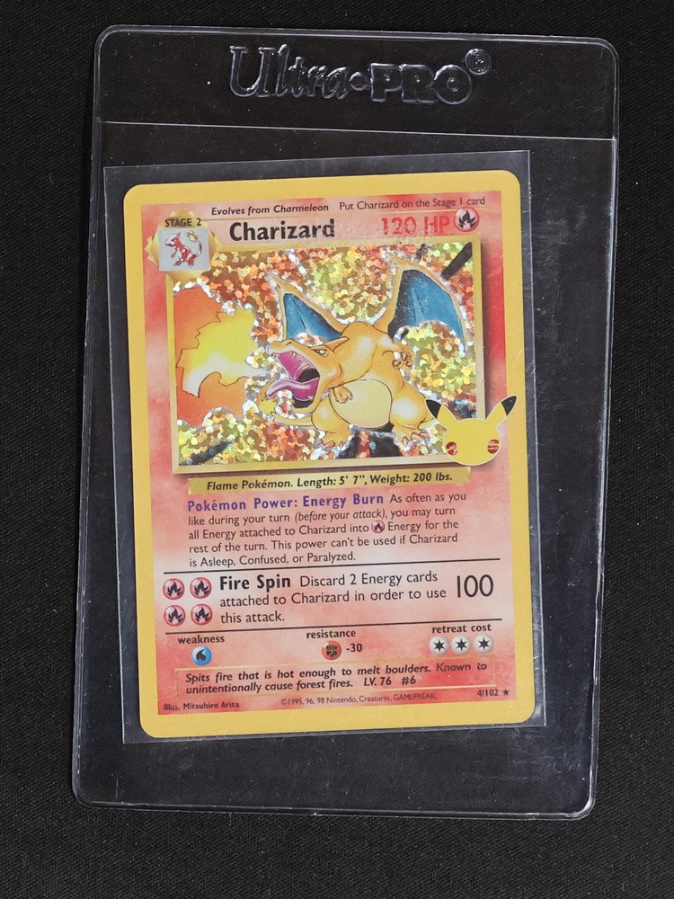 1999 Pokémon #4 Charizard — front