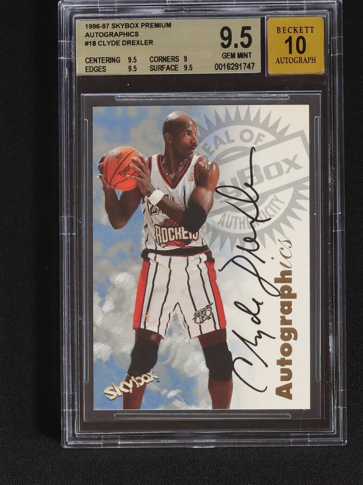 1996-97 Skybox Premium Autographics #18 Clyde Drexler — front