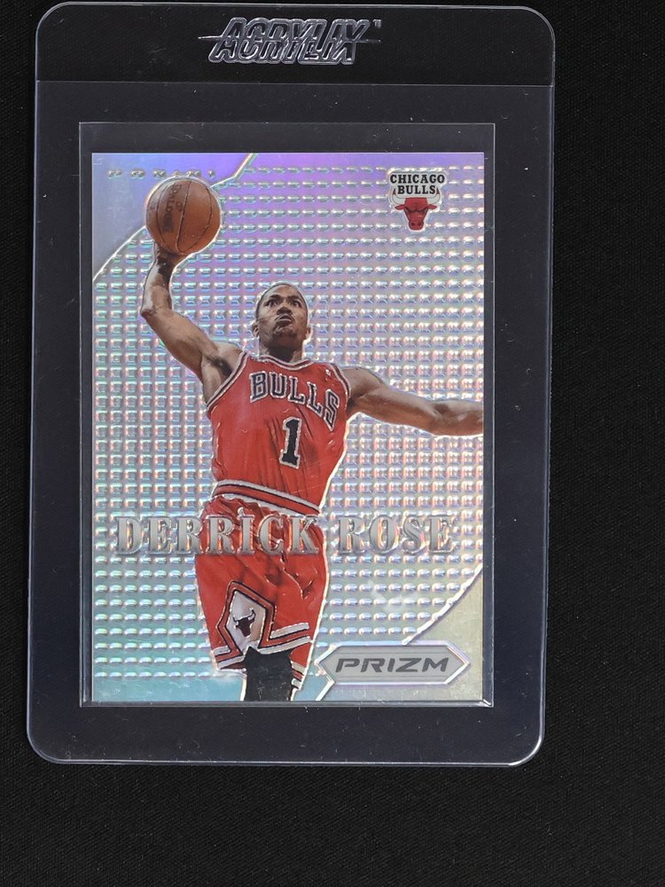 2013-14 Panini Prizm #96 Derrick Rose — front