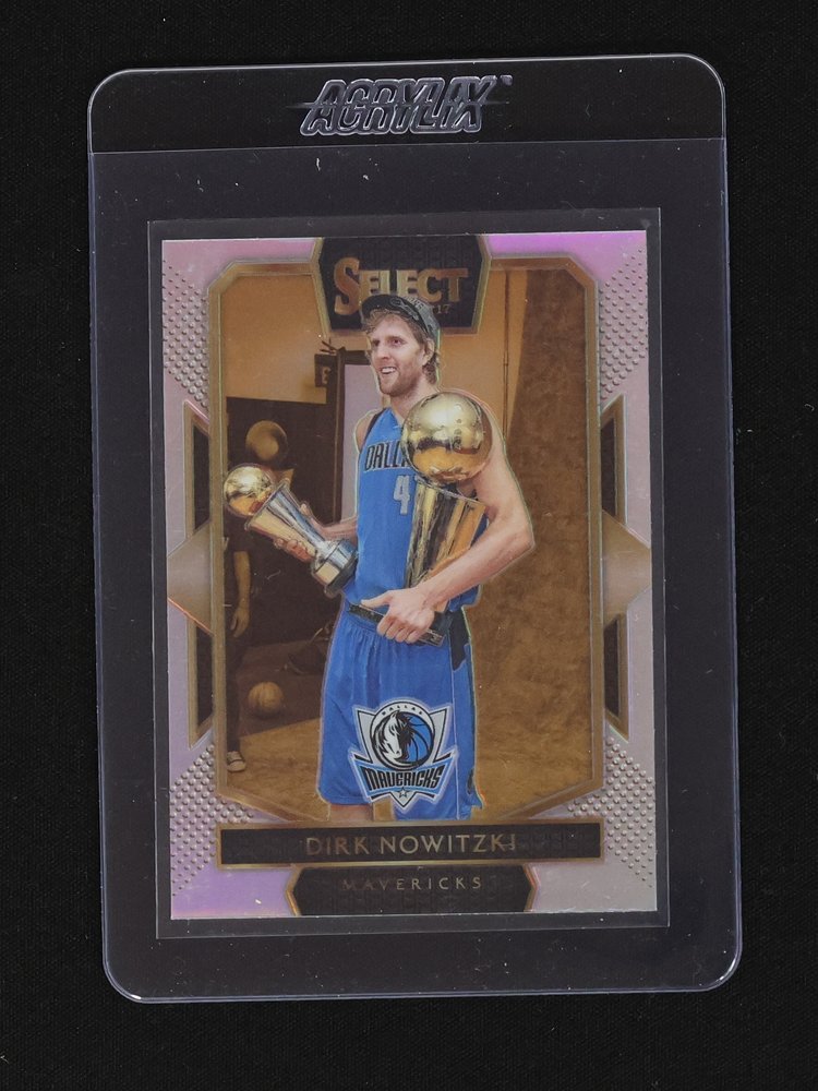 2016-17 Panini Select #26 Dirk Nowitzki — front