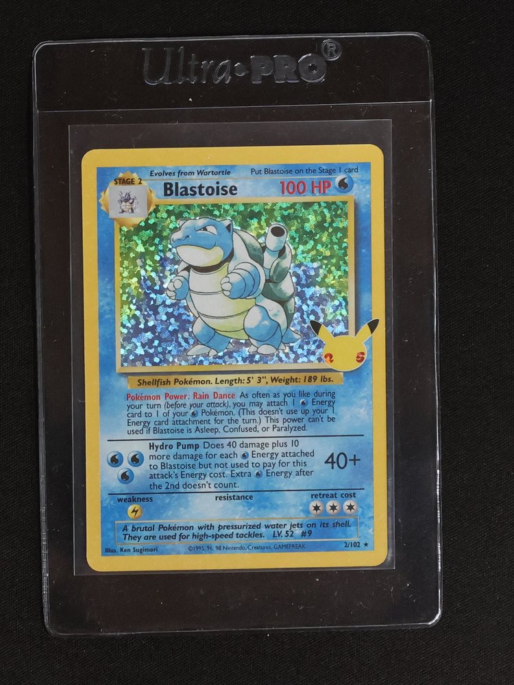 1995 Pokémon Base Set 2/102 Blastoise Holo Rare — front