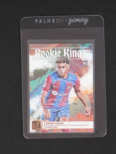2023-24 Donruss FIFA Rookie Kings #2 Lamine Yamal — front