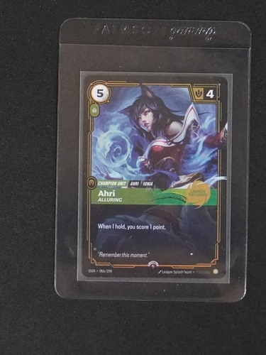2025 Riftbound #066 Ahri Alluring — front